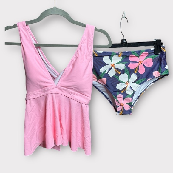 beachsissi Other - NWT, Beachsissi two-piece swimsuit.,size S